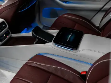 MERCEDES-BENZ GLS 600 Maybach