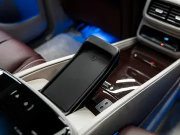 MERCEDES-BENZ GLS 600 Maybach