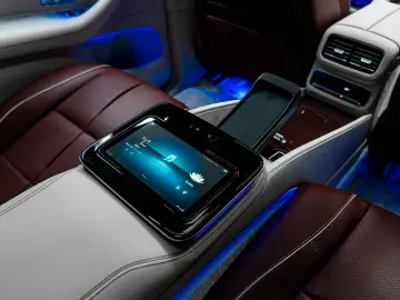 MERCEDES-BENZ GLS 600 Maybach