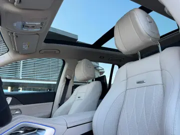 MERCEDES-BENZ GLS 63 AMG Line Ultimate 7 Sitzer 23