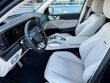 MERCEDES-BENZ GLS 63 AMG Line Ultimate 7 Sitzer 23