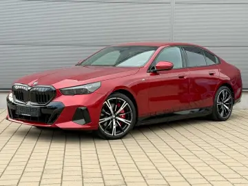 BMW 550e xDrive M Sport Pro B&W Sitzbelüftung 360