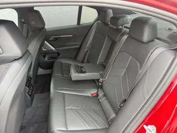 BMW 550e xDrive M Sport Pro B&W Sitzbelüftung 360