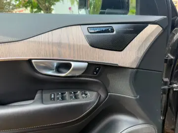 VOLVO XC 90 Ultimate Bright AWD Pano Memory 7 Sitze