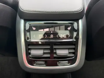 VOLVO XC 90 Ultimate Bright AWD Pano Memory 7 Sitze