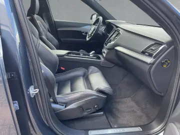 VOLVO XC90 T8 Ultra Dark AHK 360  Kam. GJ Reifen etc.