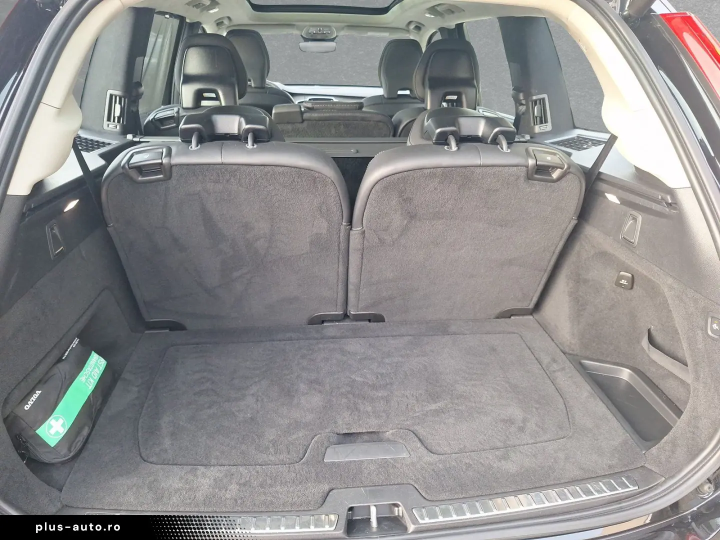 VOLVO XC90 T8 Ultimate  Standheizung AHK Massagesitze