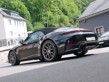 PORSCHE 992.2 S Sportab Sitzlüft Chrono 14W KEIN MIETER!