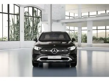 MERCEDES-BENZ GLC 200 4MATIC Coupé AMG Avant Distr L…