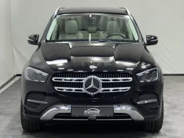 MERCEDES-BENZ GLE 350 de 4MATIC Advanced PANO AHK MultiBeam