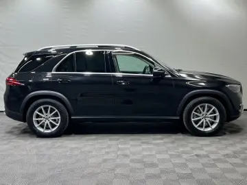 MERCEDES-BENZ GLE 350 de 4MATIC Advanced PANO AHK MultiBeam
