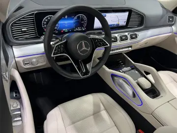 MERCEDES-BENZ GLE 350 de 4MATIC Advanced PANO AHK MultiBeam