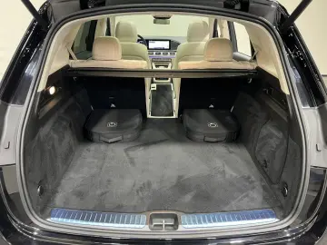 MERCEDES-BENZ GLE 350 de 4MATIC Advanced PANO AHK MultiBeam