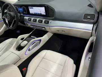 MERCEDES-BENZ GLE 350 de 4MATIC Advanced PANO AHK MultiBeam