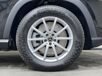 MERCEDES-BENZ GLE 350 de 4MATIC Advanced PANO AHK MultiBeam