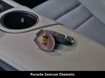 PORSCHE Taycan 4S Cross Turismo 4 1 Sitze;Sitzbelüft.;Pa
