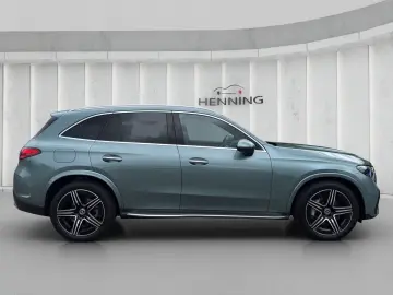 MERCEDES-BENZ GLC 300 d AMG Prem  PANO HUD BURMESTER AHK 20