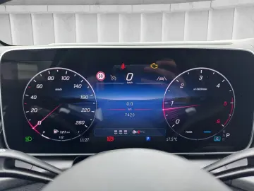 MERCEDES-BENZ GLC 300 d AMG Prem  PANO HUD BURMESTER AHK 20