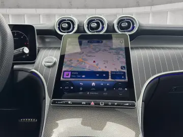 MERCEDES-BENZ GLC 300 d AMG Prem  PANO HUD BURMESTER AHK 20