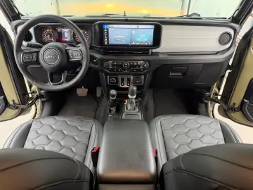 JEEP Wrangler 2.0 Aut. 4x4 2-Door Sport S Drab Olive