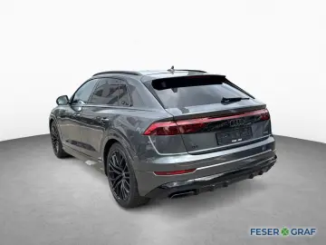AUDI Q8 50 TDI qu 2xS line AHK PANO HuD STANDHZ.
