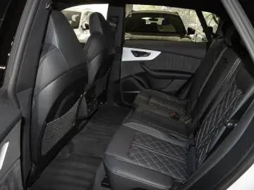 AUDI Q8 50 TDI quattro S line Head Up Pano Matrix B&O