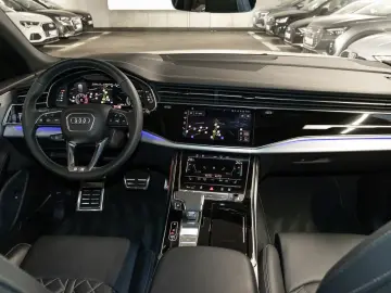 AUDI Q8 50 TDI quattro S line Head Up Pano Matrix B&O