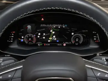 AUDI Q8 50 TDI quattro S line Head Up Pano Matrix B&O