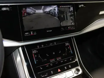 AUDI Q8 50 TDI quattro S line Head Up Pano Matrix B&O