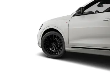 AUDI Q8 50 TDI quattro S line Head Up Pano Matrix B&O