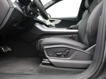 AUDI Q8 S-Line 50TDI quattro   Pano  Matrix  AHK  B&O