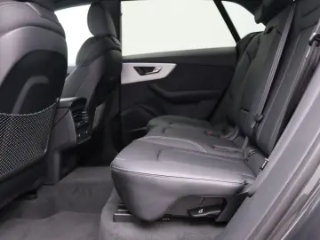 AUDI Q8 S-Line 50TDI quattro   Pano  Matrix  AHK  B&O