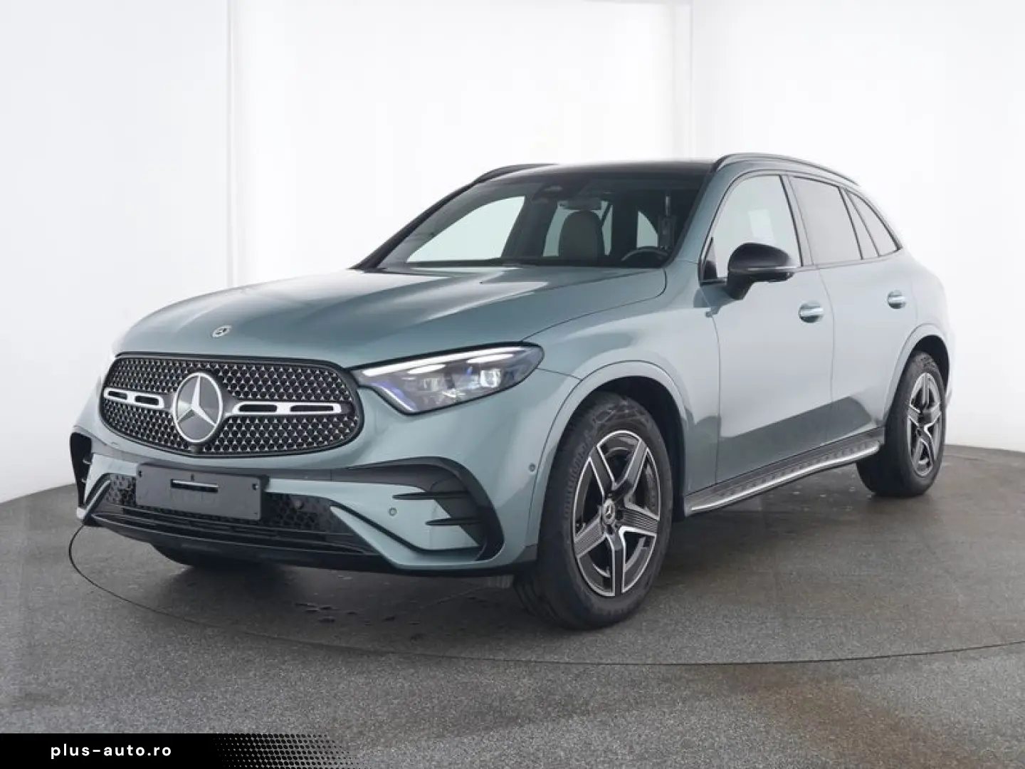 MERCEDES-BENZ GLC 300 d 4M AMG-Sport Pano Burm HUD AHK Night