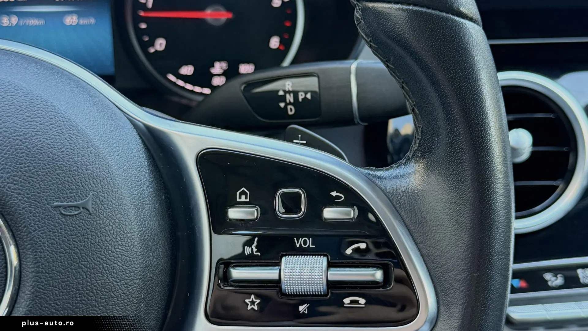 Mercedes-Benz C 220 d 4MATIC 9G-TRONIC