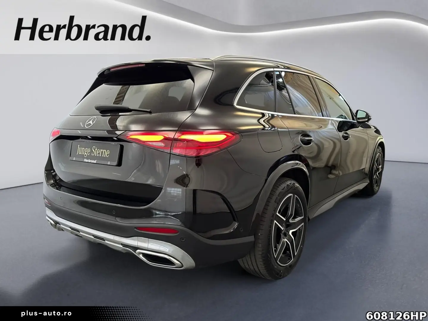 MERCEDES-BENZ GLC 300 d AMG  Pano AHK Memory Kamera CarPlay