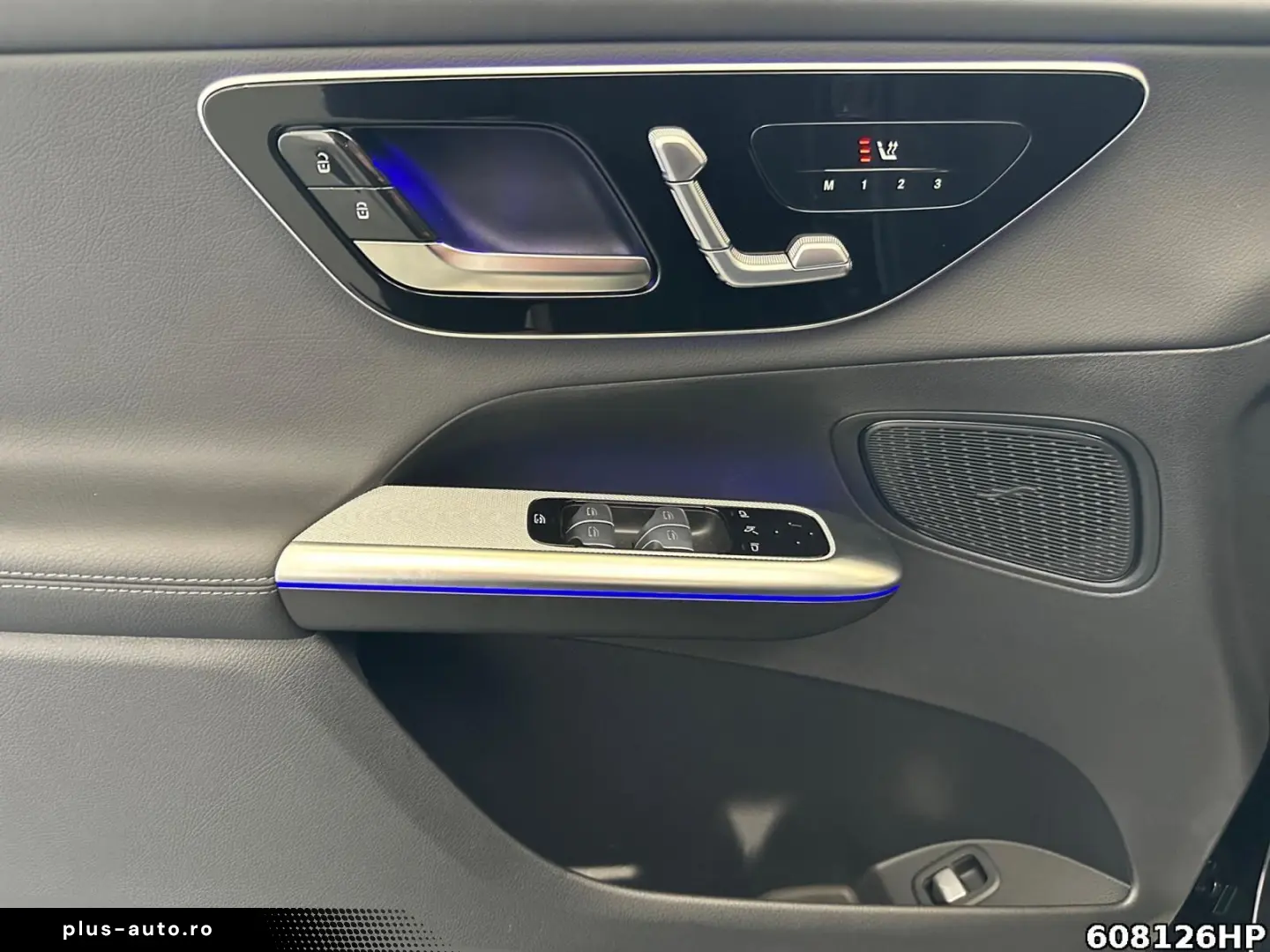 MERCEDES-BENZ GLC 300 d AMG  Pano AHK Memory Kamera CarPlay
