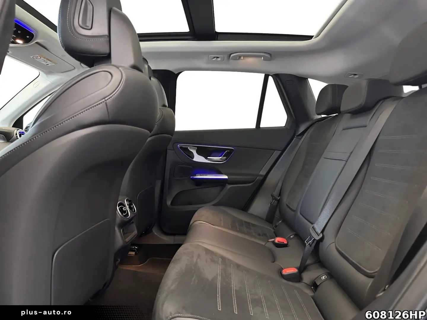 MERCEDES-BENZ GLC 300 d AMG  Pano AHK Memory Kamera CarPlay