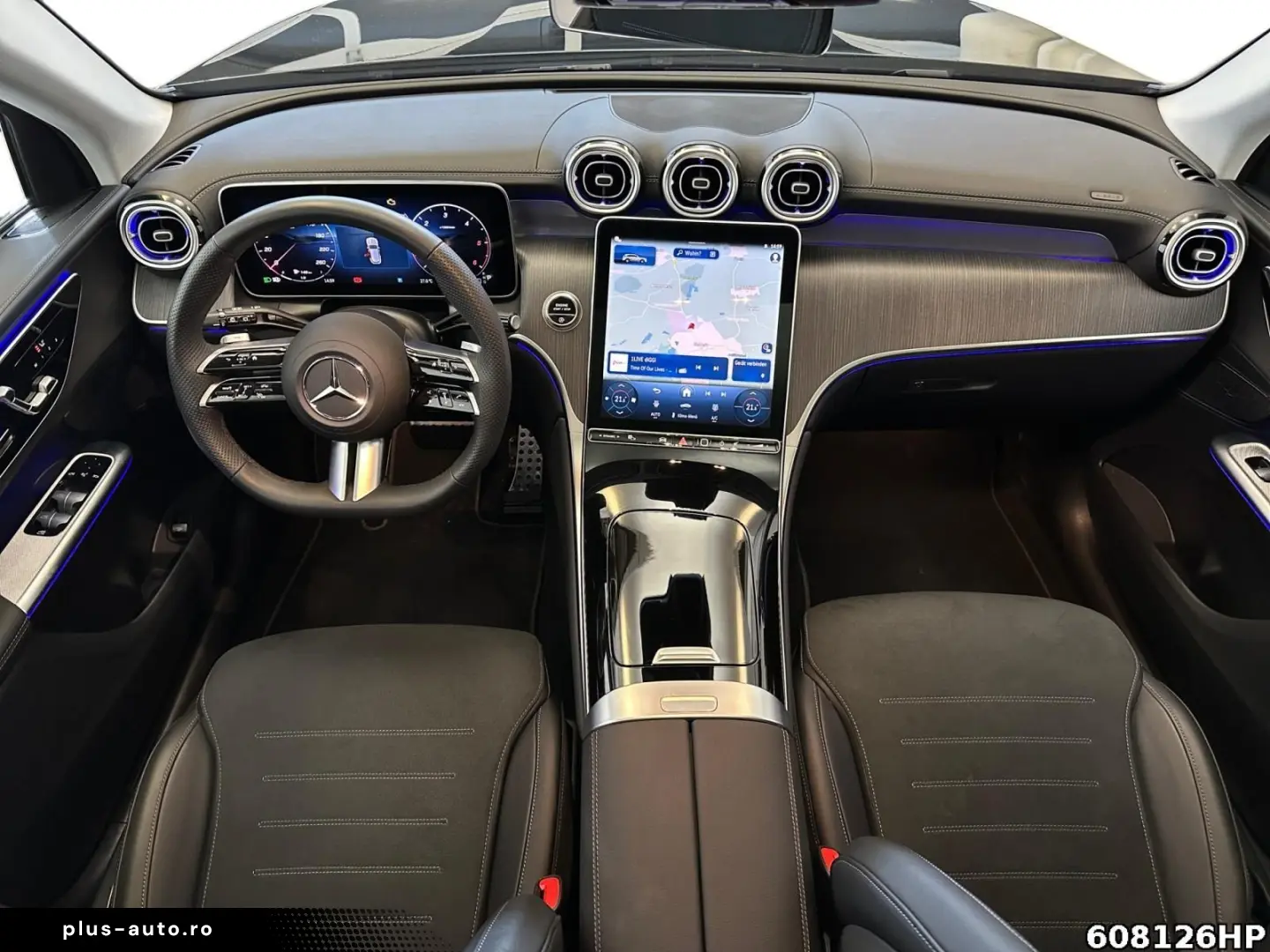 MERCEDES-BENZ GLC 300 d AMG  Pano AHK Memory Kamera CarPlay