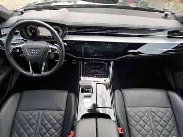 AUDI A8 50 TDI quattro tiptr. S line-EX PANO 21  SITZ