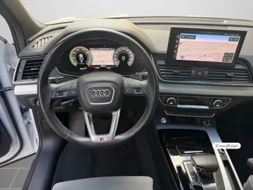 AUDI Q5 Sportback S line 50 TFSI e quattro 220(299) k