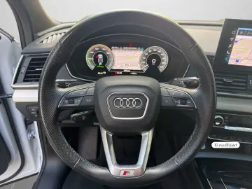 AUDI Q5 Sportback S line 50 TFSI e quattro 220(299) k
