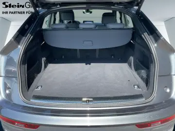 AUDI Q5 Sportback 55 TFSI e S line MATRIX APP AHK ACC