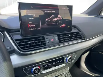AUDI Q5 Sportback 55 TFSI e S line MATRIX APP AHK ACC