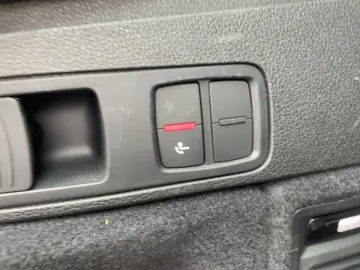 AUDI Q5 Sportback 55 TFSI e S line MATRIX APP AHK ACC