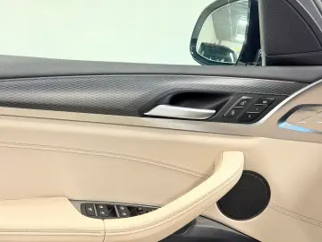 BMW X3 xDrive 30e M Sport Pack