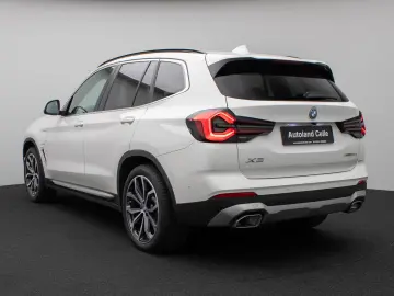 BMW X3 xD30e Panorama 360 HUD DAB H K Komfort 20Zoll