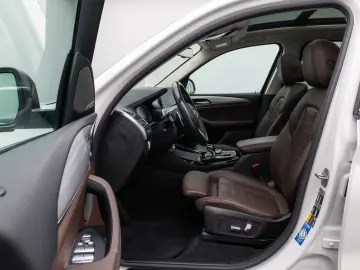 BMW X3 xD30e Panorama 360 HUD DAB H K Komfort 20Zoll