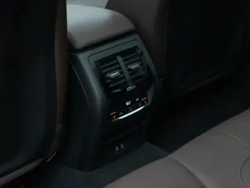 BMW X3 xD30e Panorama 360 HUD DAB H K Komfort 20Zoll
