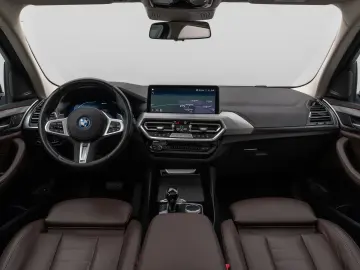 BMW X3 xD30e Panorama 360 HUD DAB H K Komfort 20Zoll