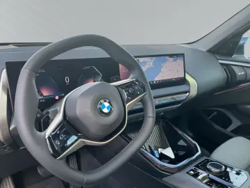 BMW X3 20d xDrive AHK Panodach Navi Harman Kardon